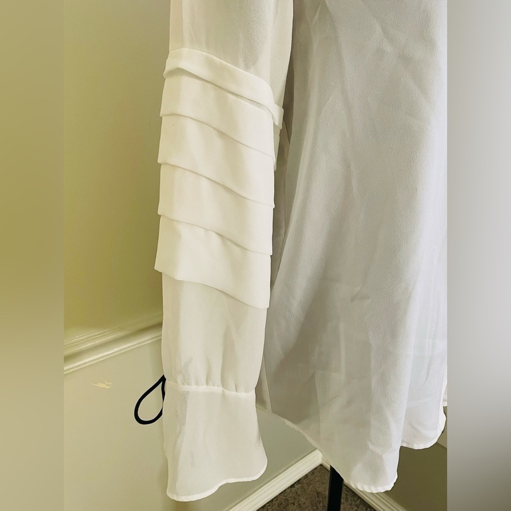 Zara Basic Sheer White Button Down Detail Sleeves… - image 7